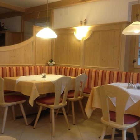 Hotel Olympia Sarentino Εξωτερικό φωτογραφία