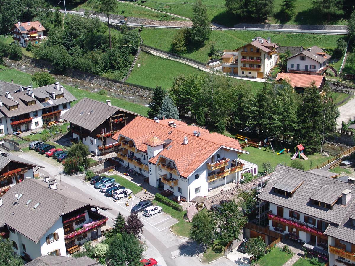 Hotel Olympia Sarentino Εξωτερικό φωτογραφία