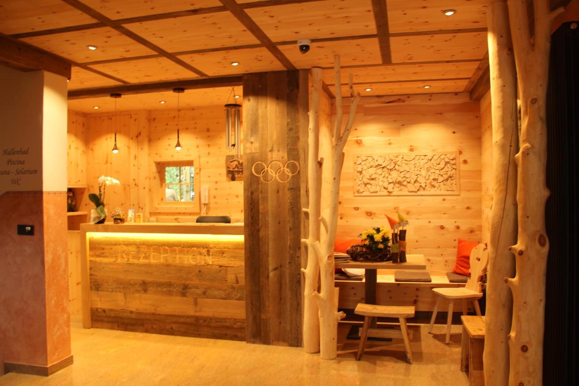 Hotel Olympia Sarentino Εξωτερικό φωτογραφία